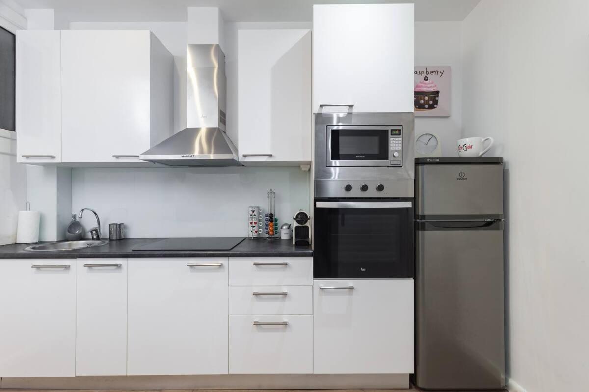 Camp Nou , Fira Barcelona Apartment Оспиталет-де-Льобрегат Экстерьер фото